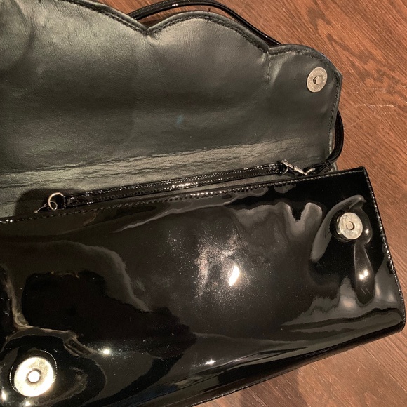 Kurt Geiger Black patent Purse - Picture 3 of 7
